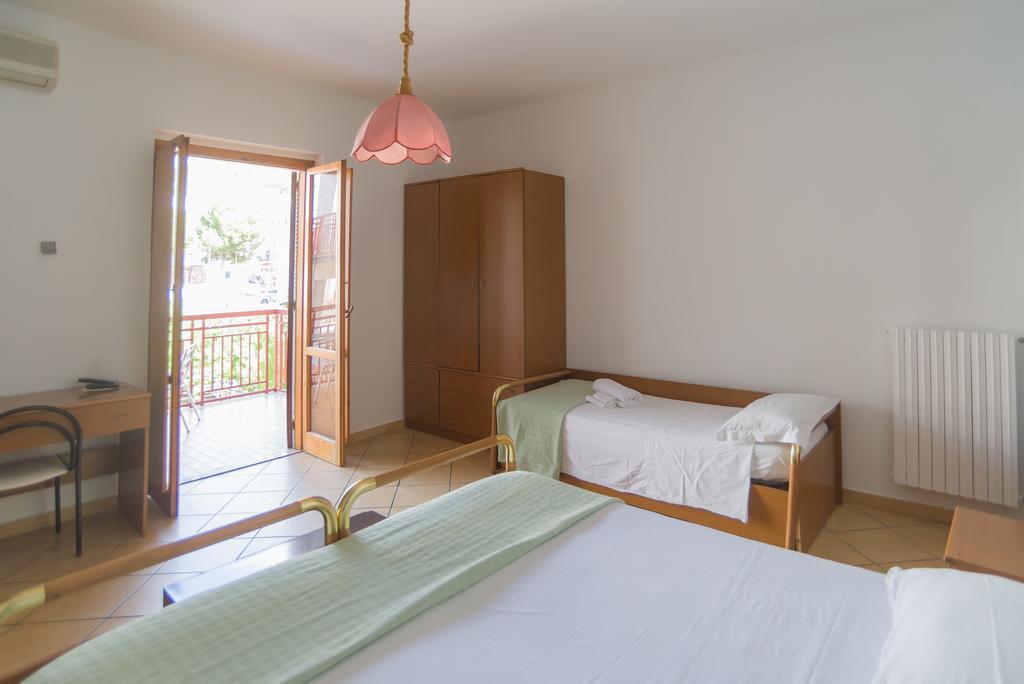 Hotel Alba Del Gargano Mattinata Eksteriør bilde