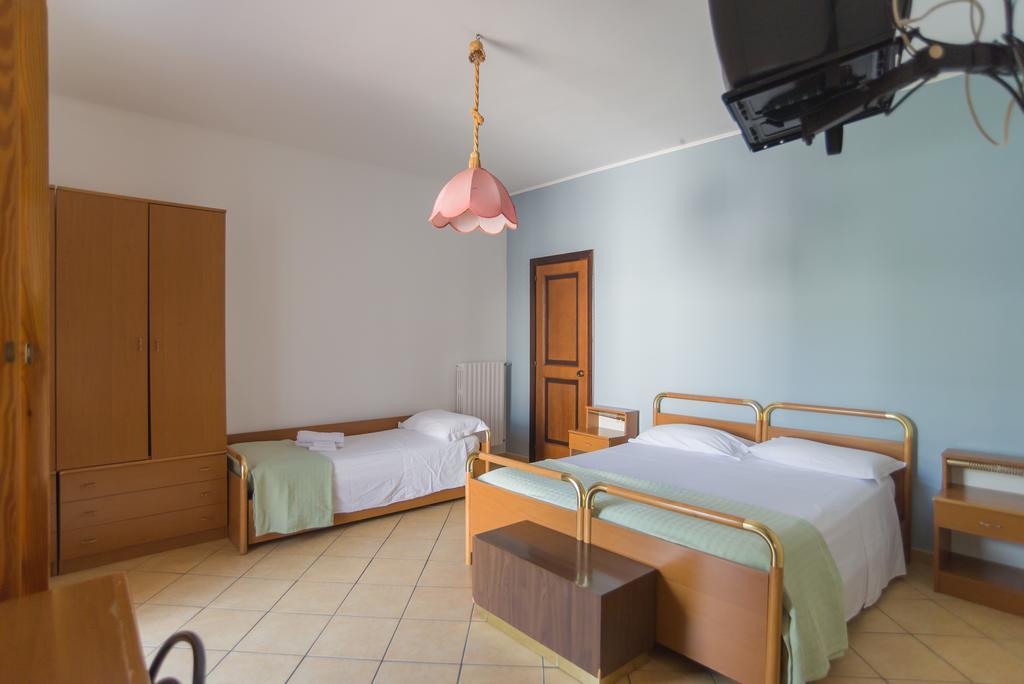 Hotel Alba Del Gargano Mattinata Eksteriør bilde