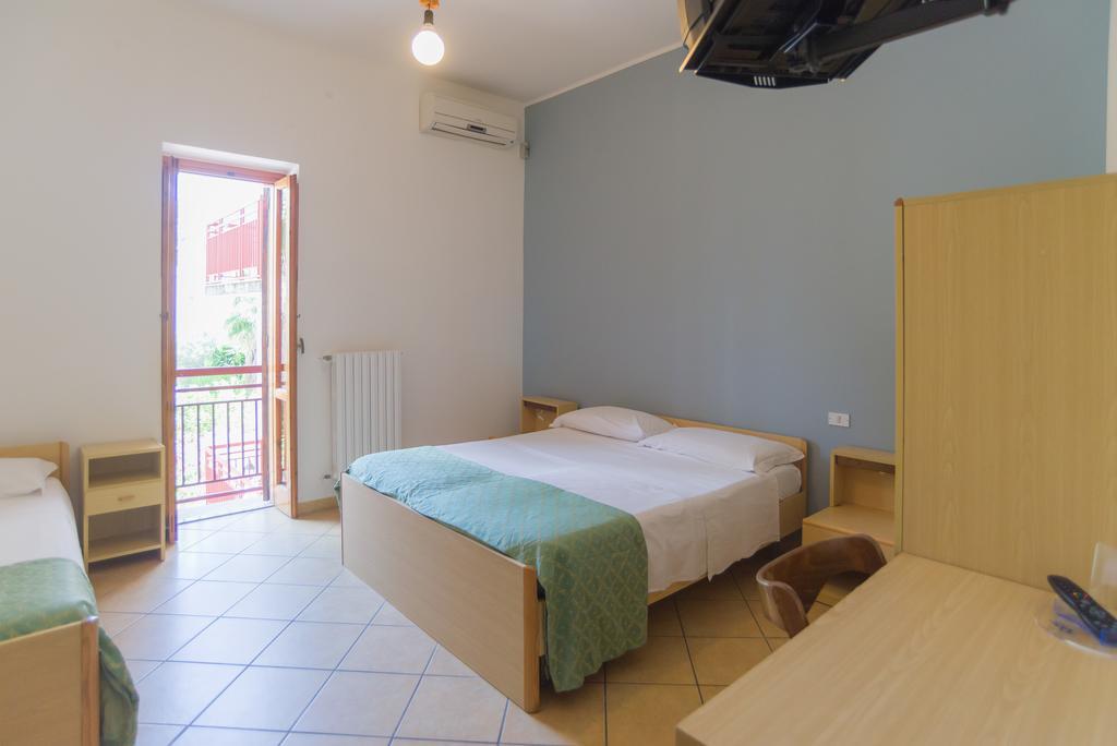 Hotel Alba Del Gargano Mattinata Eksteriør bilde